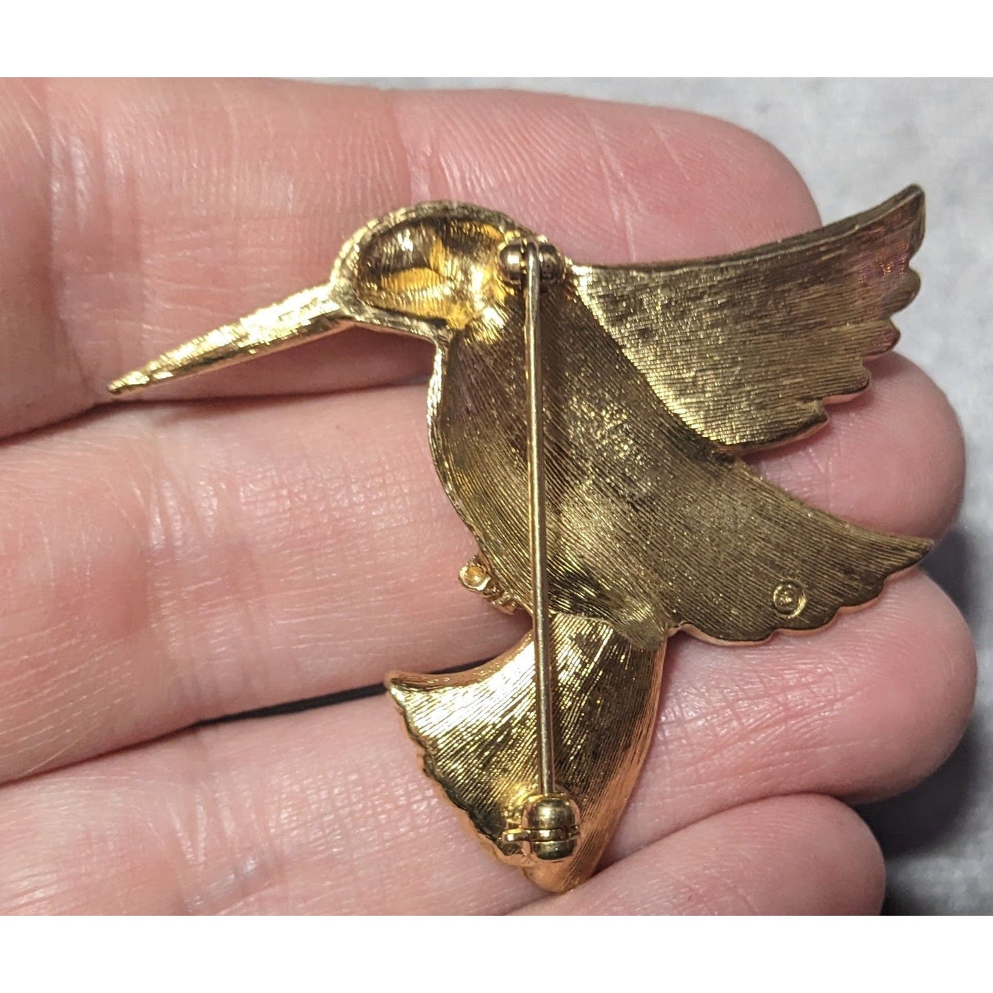 Vintage Humming Bird Gold Tone Brooch With Red Gem Eye