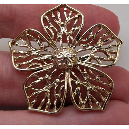 Gerrys Vintage Botanical Openwork Gold Tone Flower Brooch 1 1/2 Inch