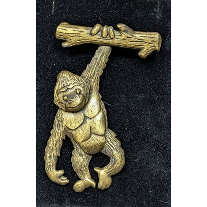 Vintage Jonette Jewelry Articulated Hanging Gorilla Gold Tone Brooch