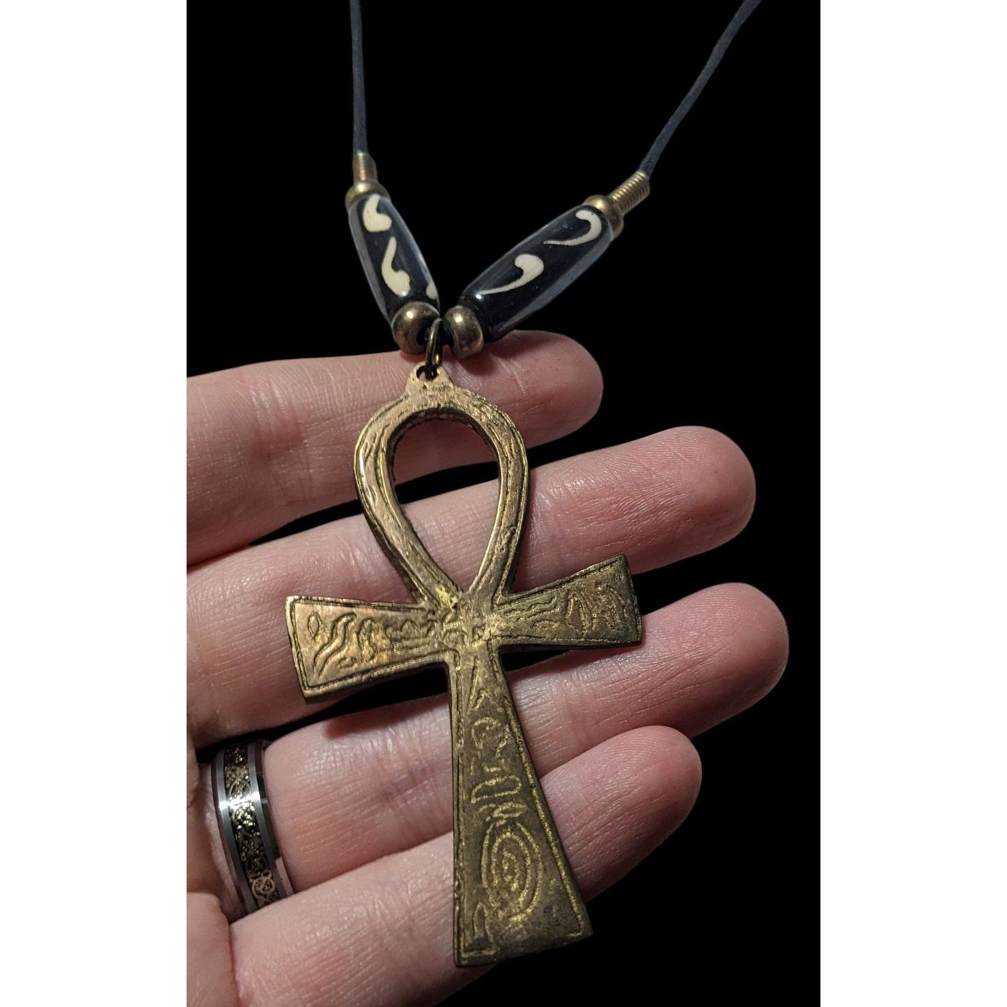 Vintage Engraved Gold Tone Ankh Pendant Necklace