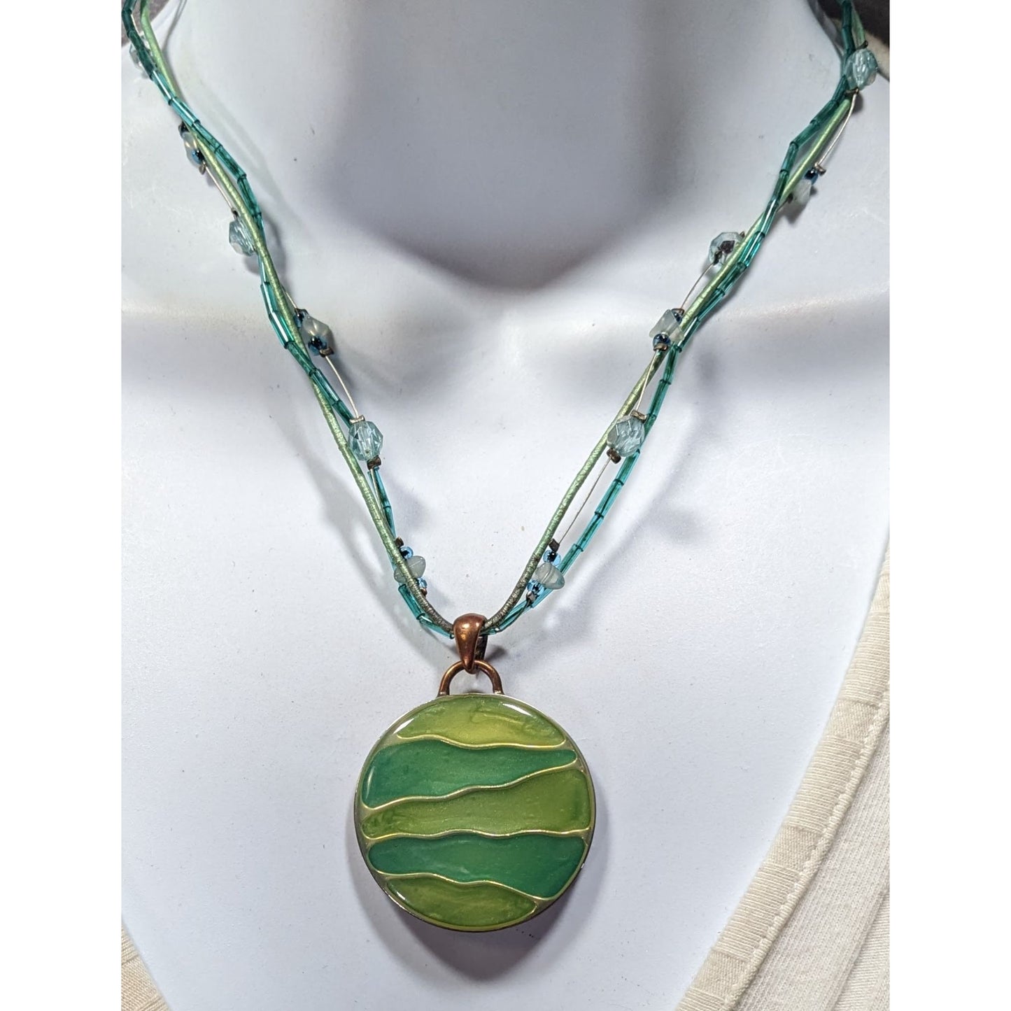 Kenneth Cole Earthy Mermaidcore Green Abstract Pendant Necklace