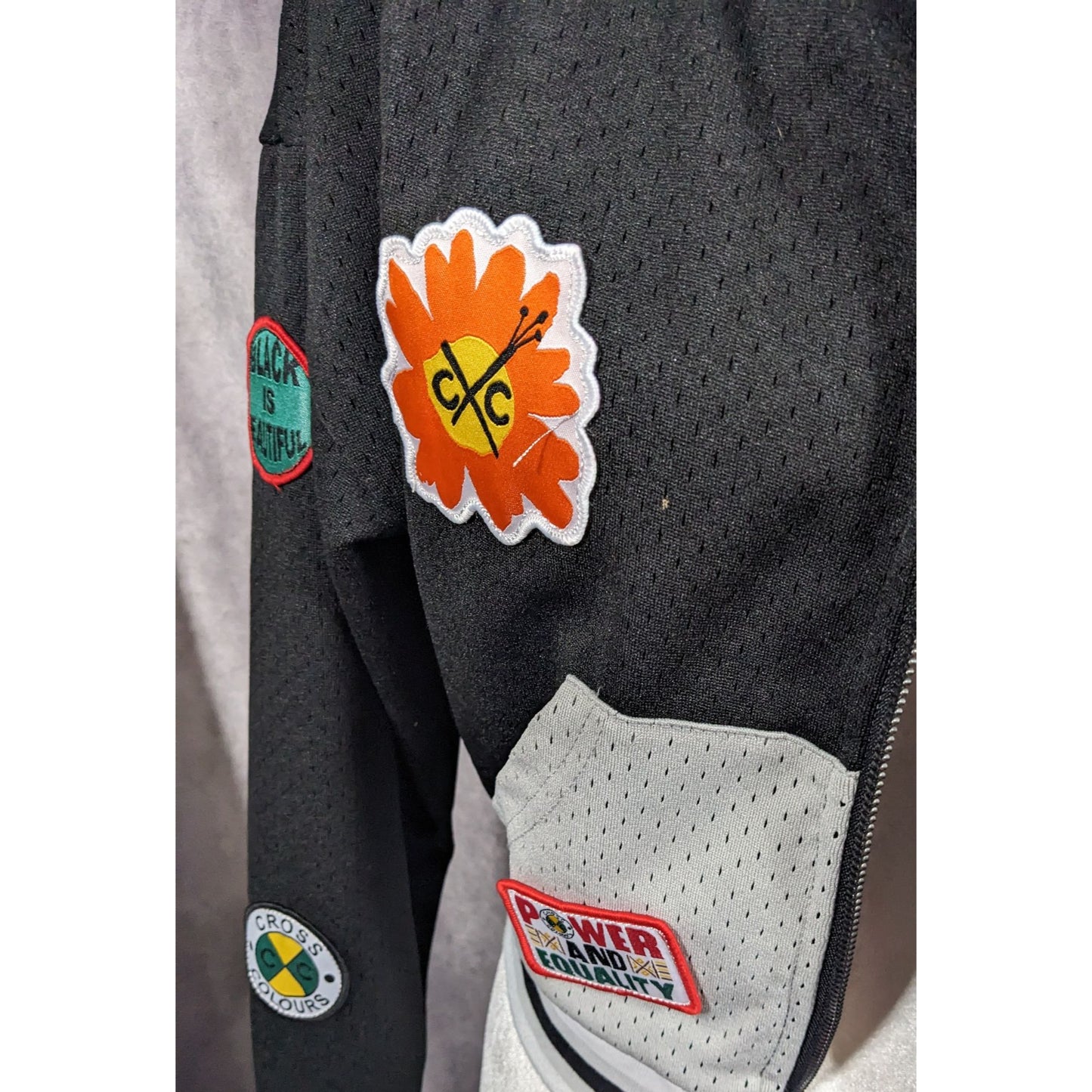 Cross Colours Black Pride Patch Black And Grey Zip Up Hoodie Size XS