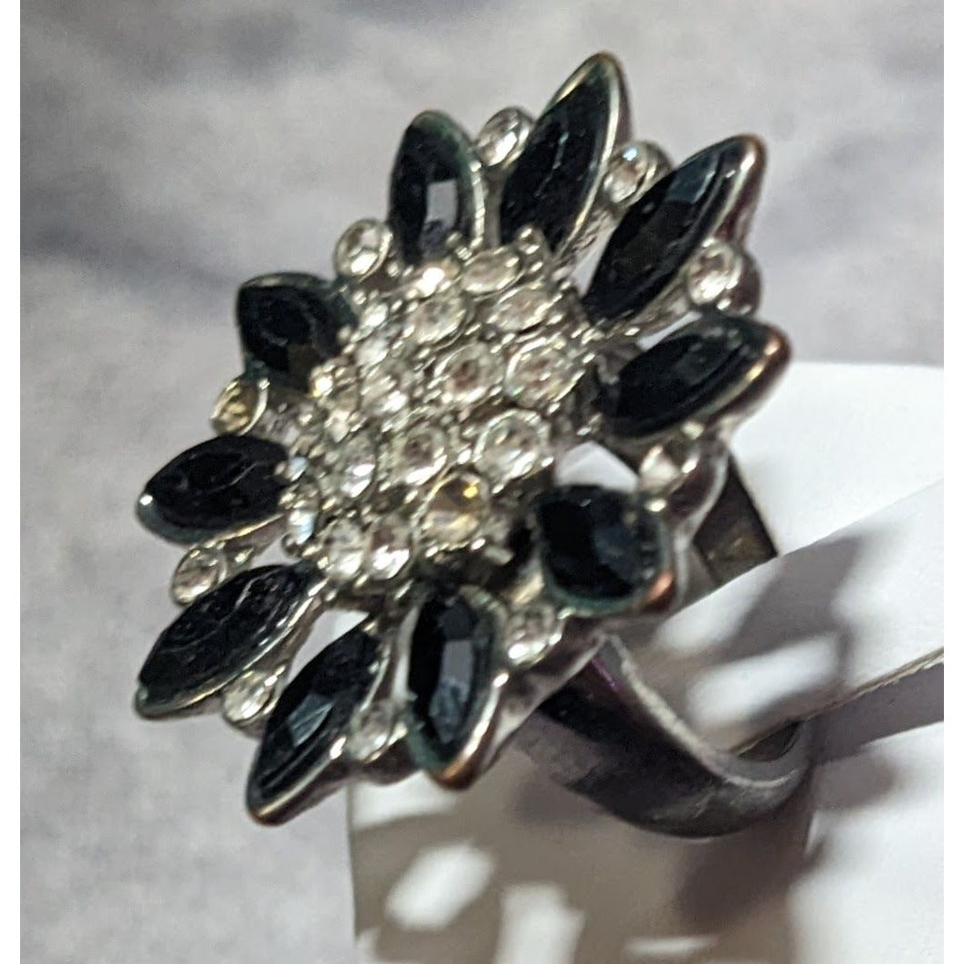 Black And Silver Tone Rhinestone Flower Ring Size 8