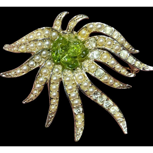 Vintage Celebrity NY Sea Anemone Seed Pearl Brooch