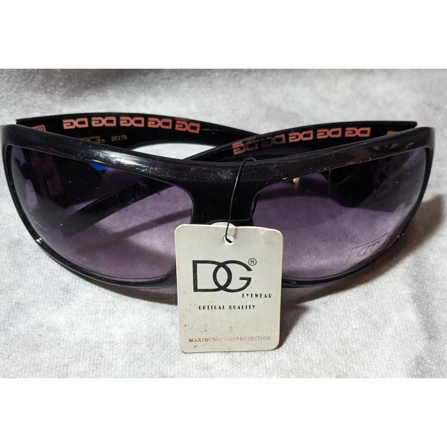 DG Brand Black With Purple Gradient Lens Sunglasses