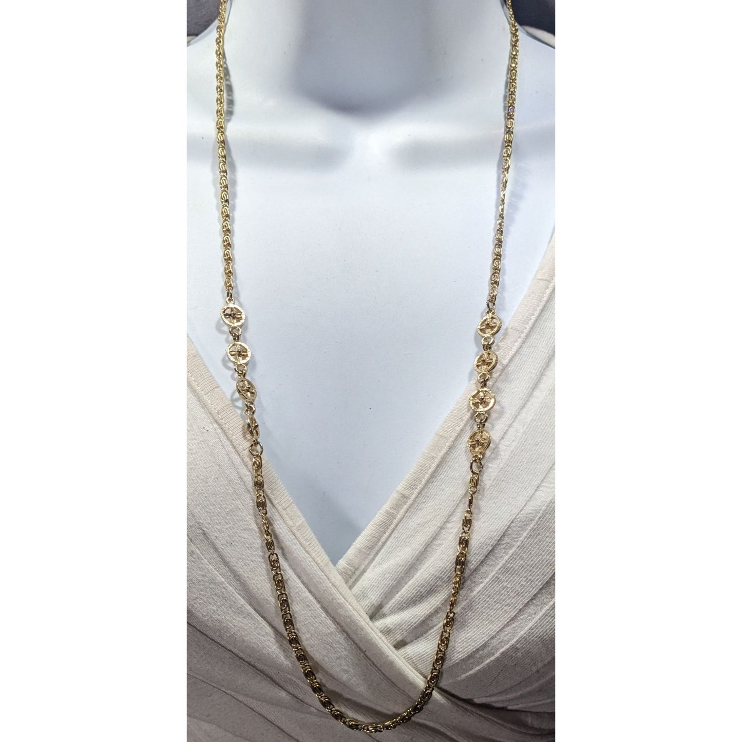 Classic Snail Chain Gold Tone With Floral Charm Accents