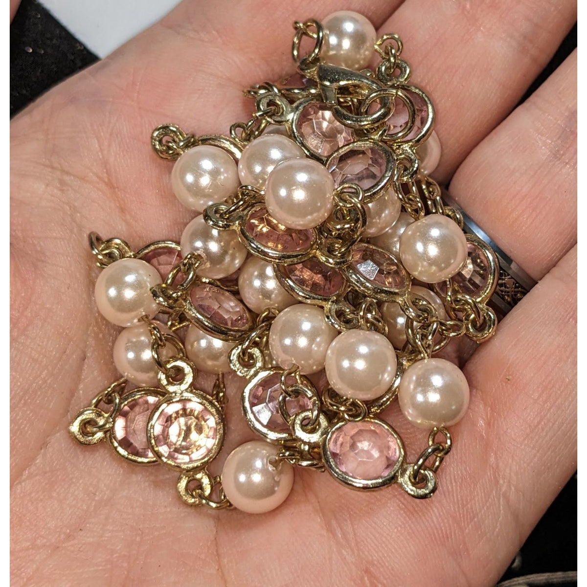 Romantic Gold Tone Pink Acrylic Gem Faux Pearl Necklace 30 Inch