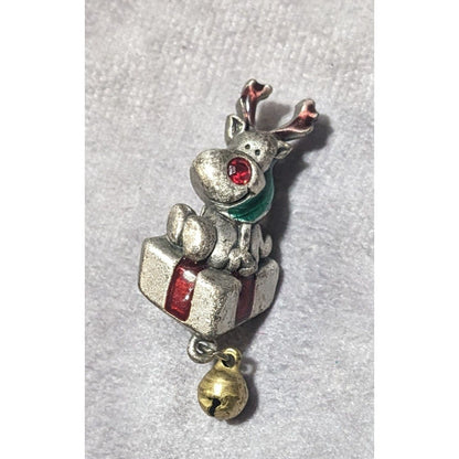 Vintage AJMC Silver Holiday Reindeer Brooch