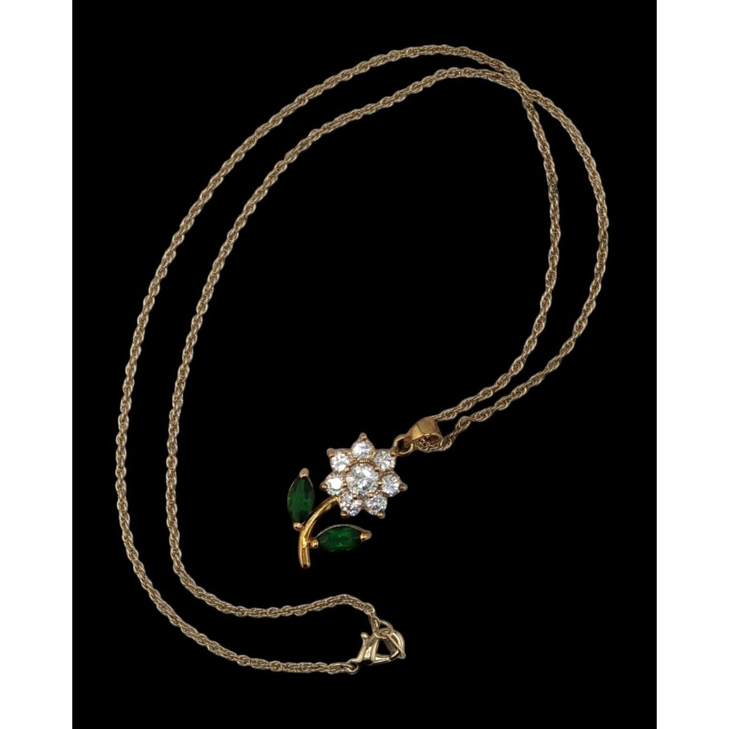 Dainty Fairycore Daisy Rhinestone Flower Pendant Necklace