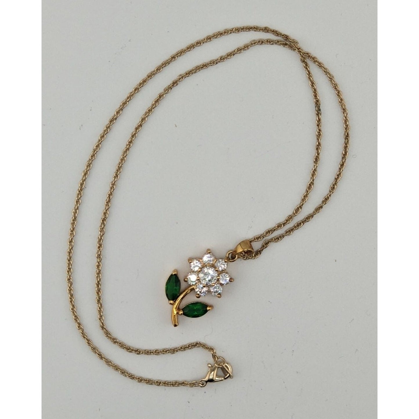 Dainty Fairycore Daisy Rhinestone Flower Pendant Necklace