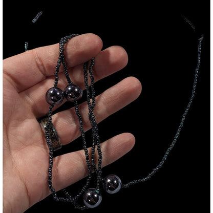 Simple Glass Beaded Metallic Silver Tone Necklace