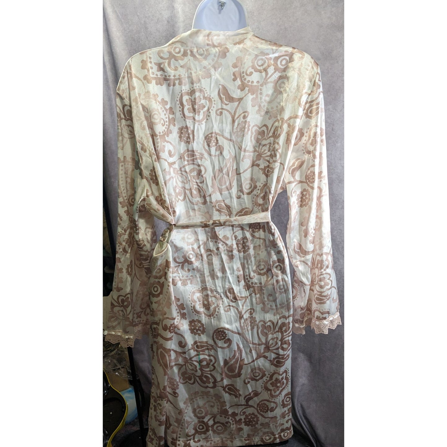 Elegant Apt. 9 Intimates Womens XL Silky Floral Paisley Robe With Tie Waist & Lace Trim 100% Polyester