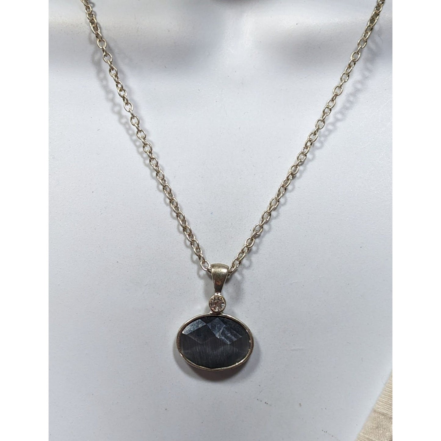 Whimsical Grey Faceted Cat Eye Glass Pendant Necklace With Rhinestone Accent