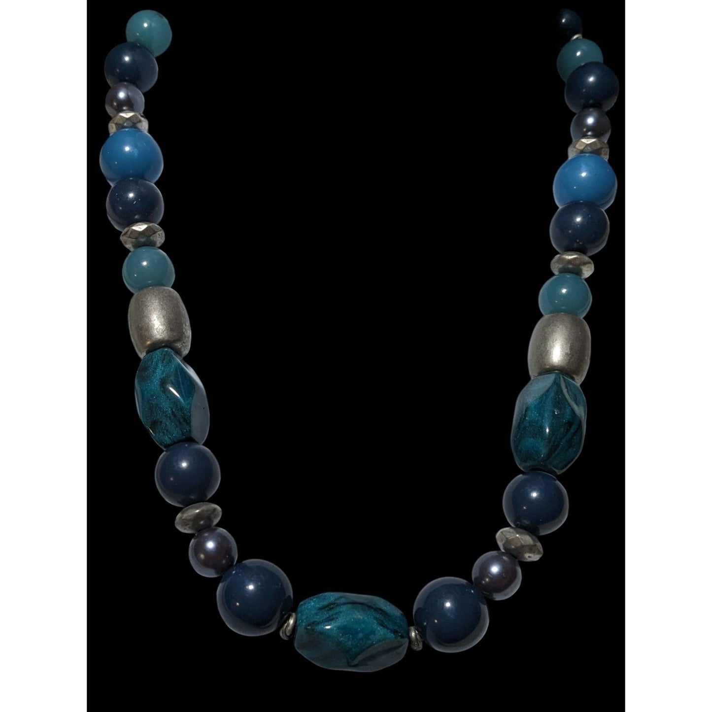 Blue And Silver Casual Chunky Beaded Necklace