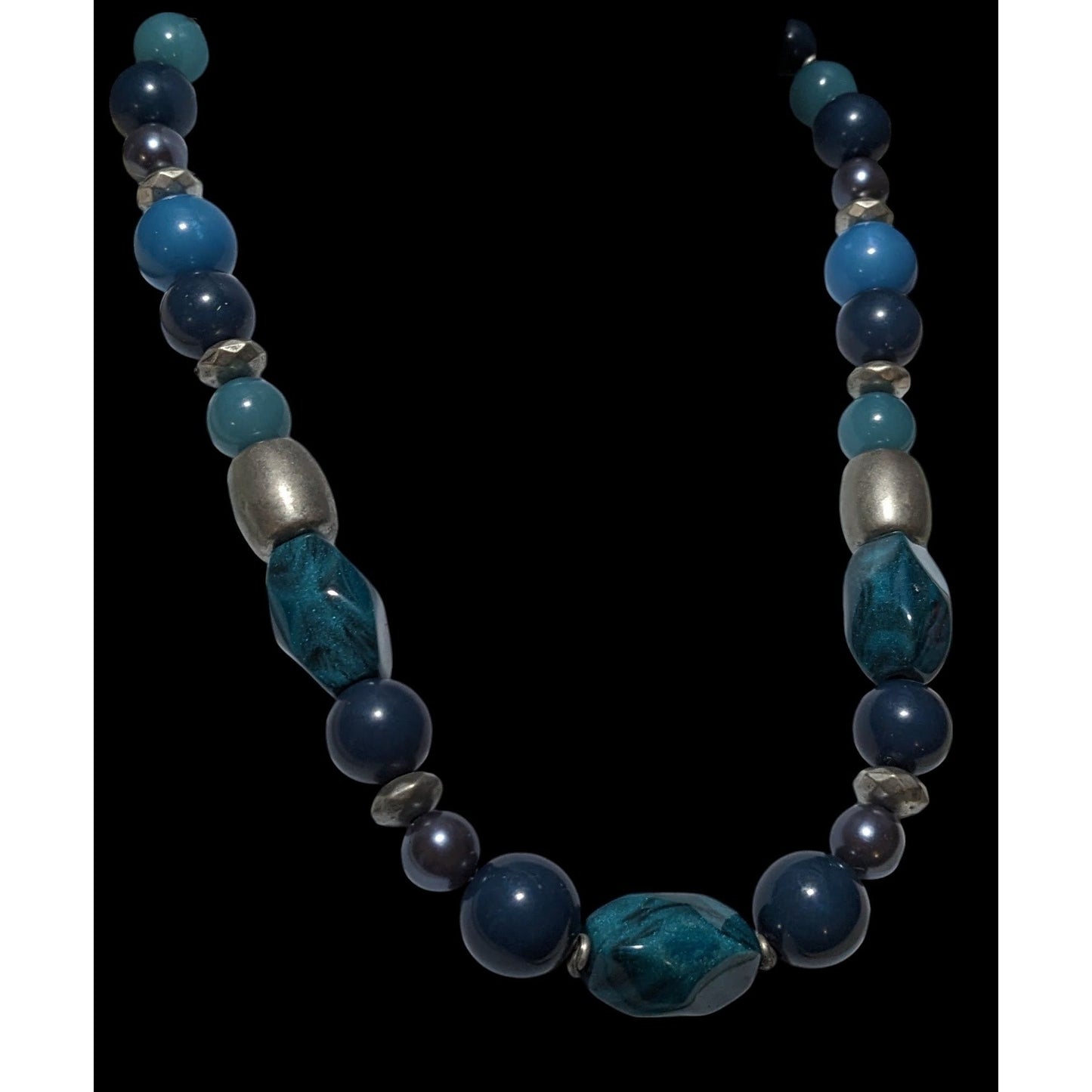 Blue And Silver Casual Chunky Beaded Necklace