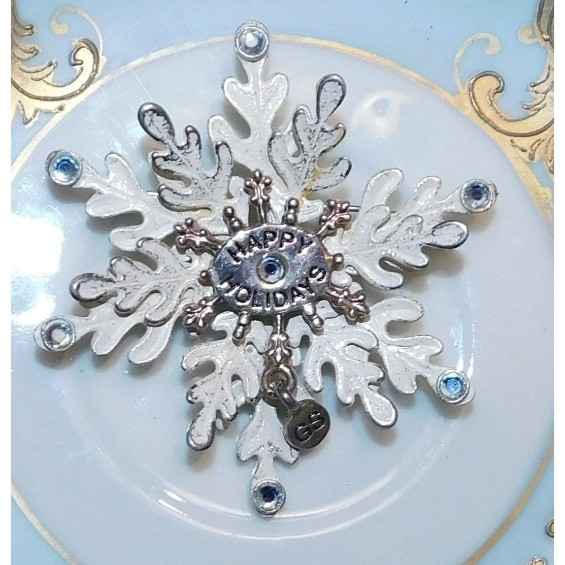 Vintage White Snowflake Brooch With Silver Tone And Blue Accents