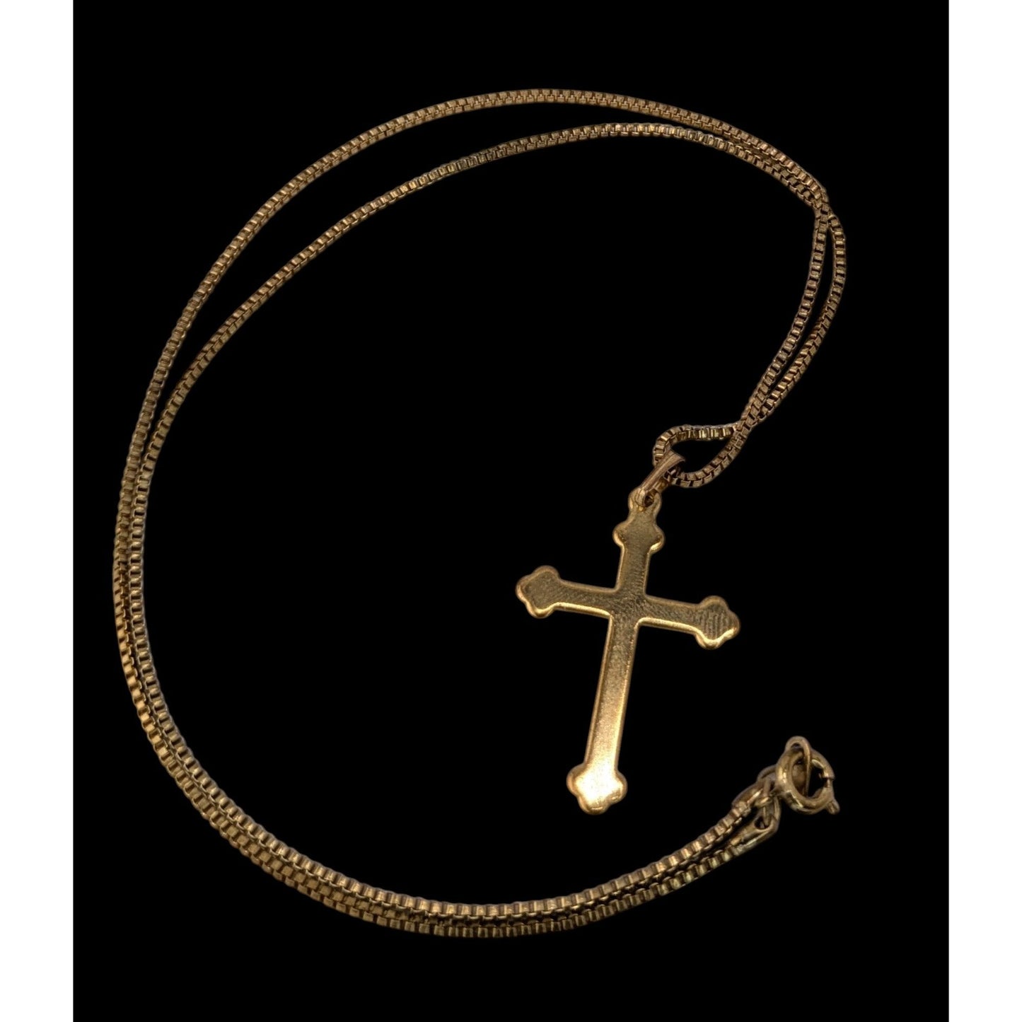 Classic Minimalist Vintage Gold Cross Pendant Necklace Box Chain Religious
