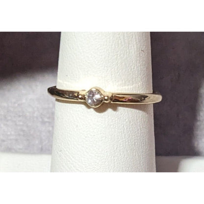 Minimalist Gold Tone Clear Single Gemmed Ring Size 6 3/4