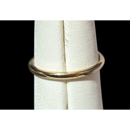 Minimalist Gold Tone Clear Single Gemmed Ring Size 6 3/4