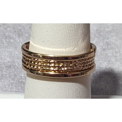 Gold Tone Rope Textured Fashion Ring Size 7