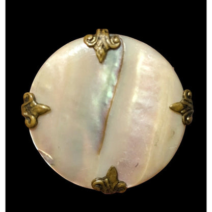 Vintage 60s Mother Of Pearl Gold Tone Round BRooch