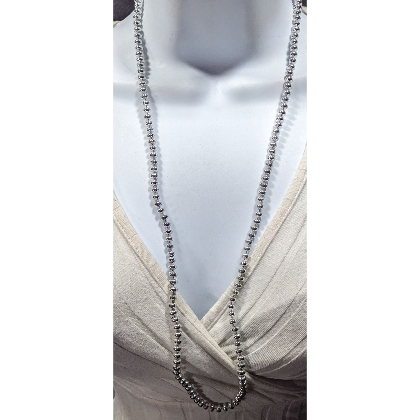 Casual Bright Silver Tone Plastic Beaded Necklace