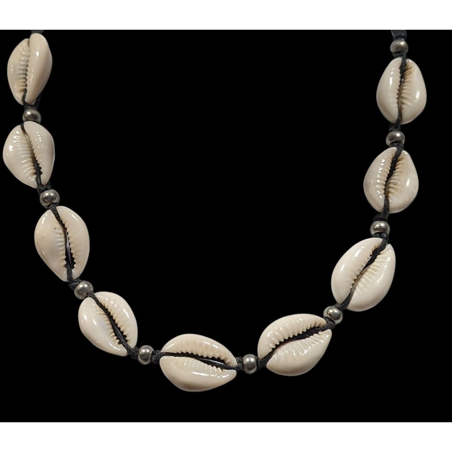 Vintage 90s Beachy Puka Shell Tie On Necklace With Silver Tone Accent Beads