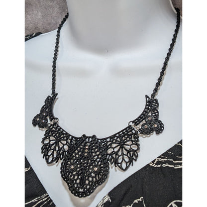 Gothic Black Lace-Like Metal Necklace With Rhinestone Accents
