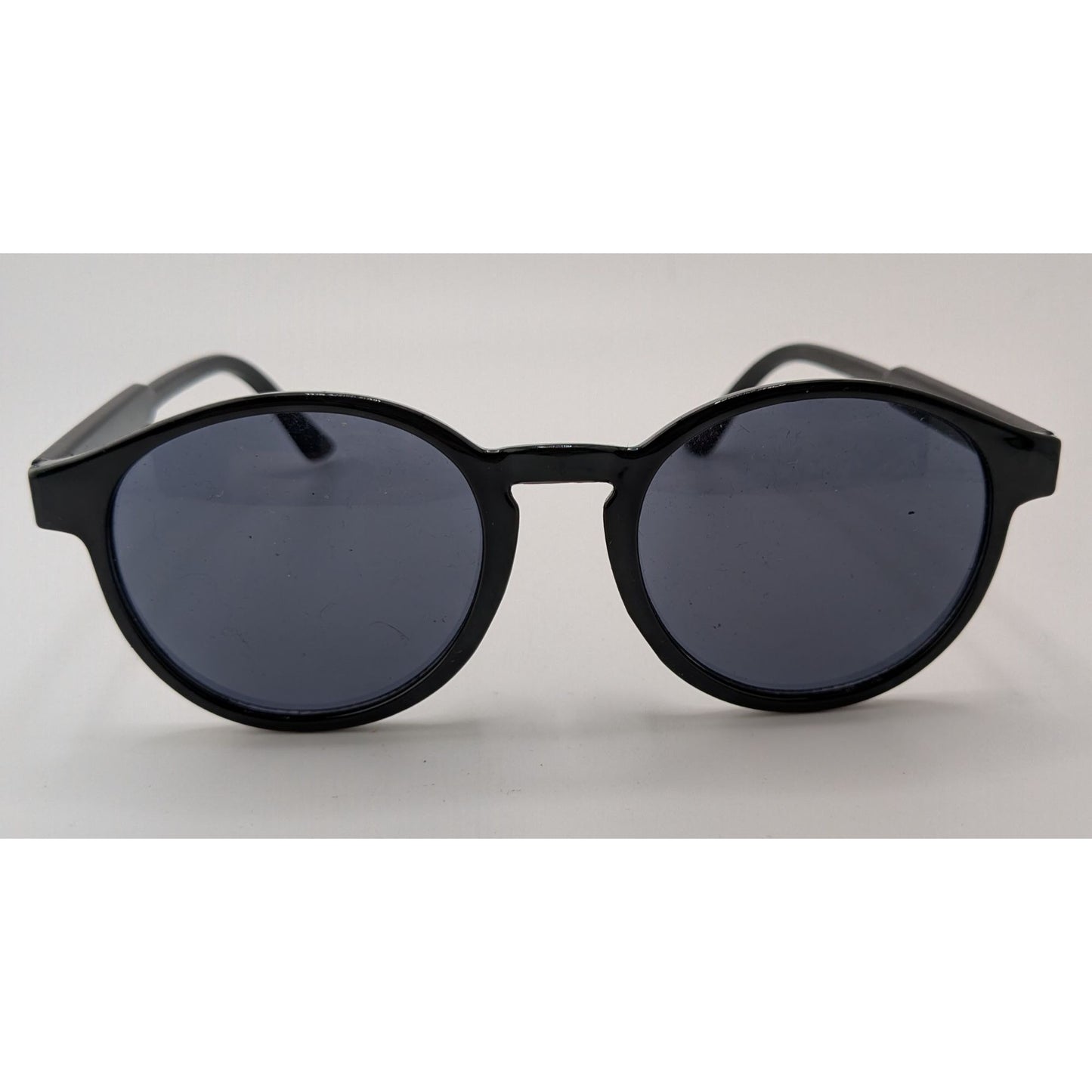 Drata Gothic Retro Round Black Sunglasses