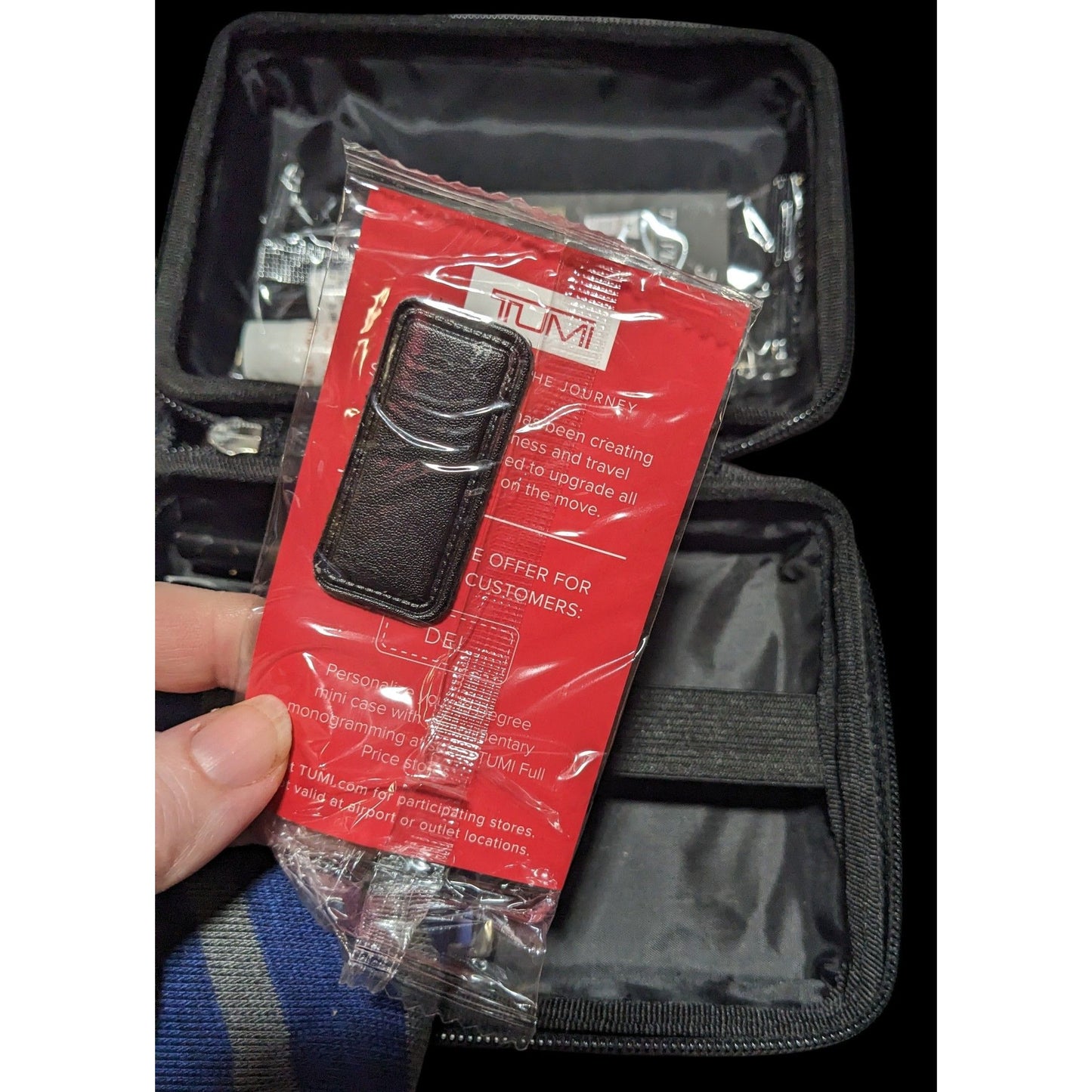 Tumi For Delta Hard Case Toiletry Case With Goodies