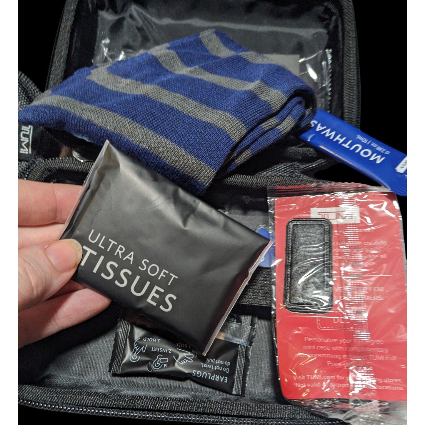 Tumi For Delta Hard Case Toiletry Case With Goodies