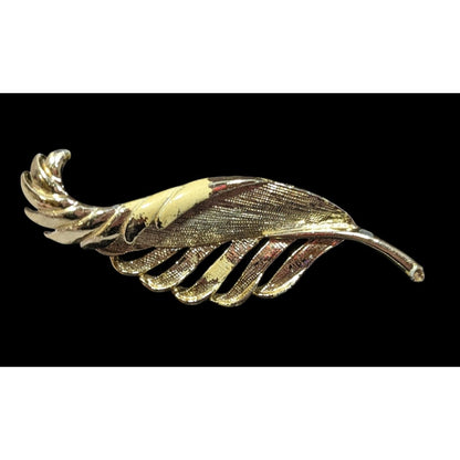 Vintage Gerry's Gold Tone Feather Pin With Cream Enamel