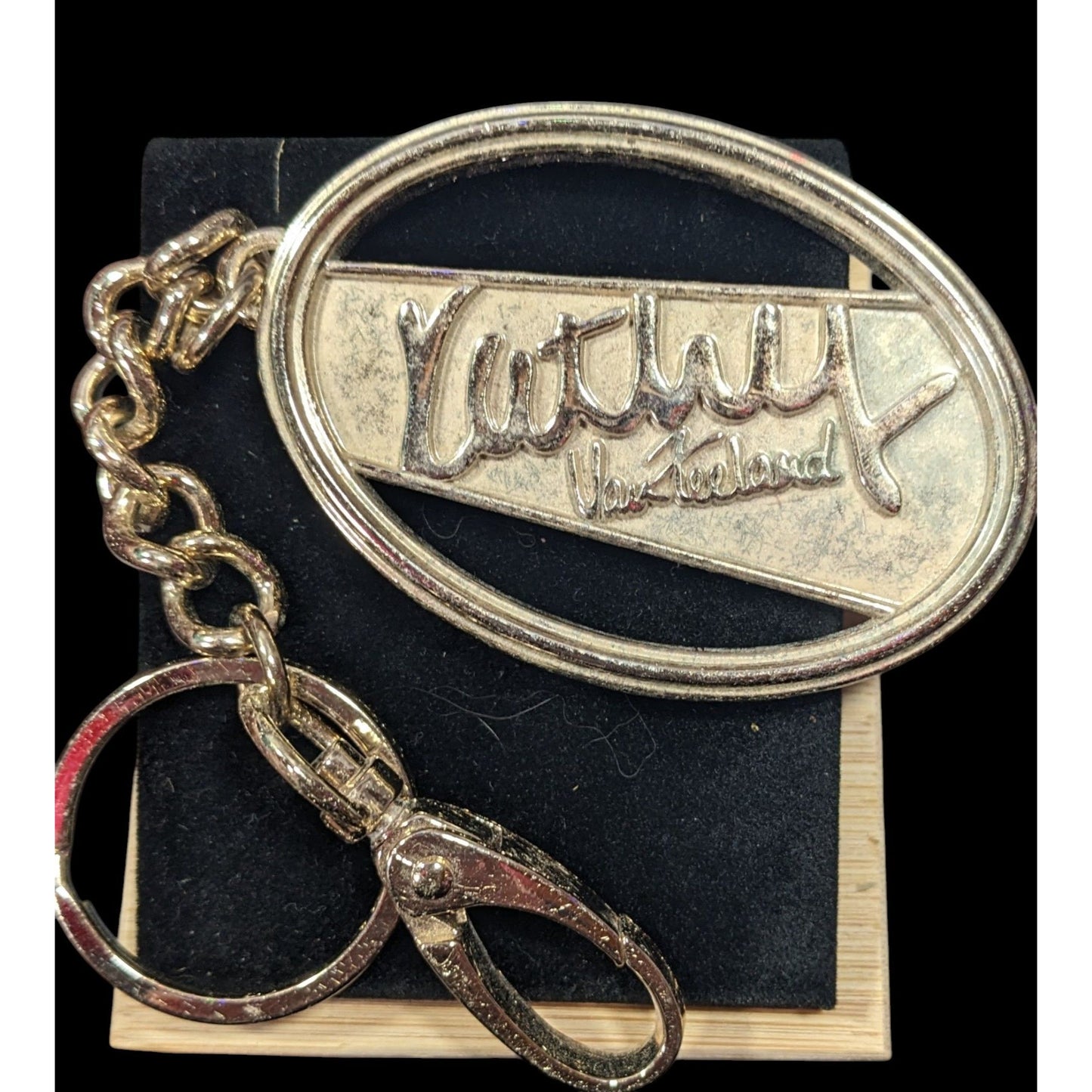 Kathy Van Zeeland Glam Gold Tone Metal Oval Keychain