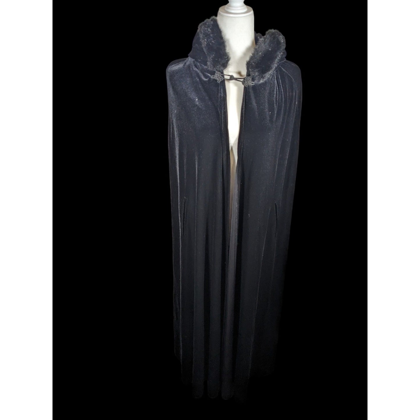 Vintage Gothic Jeffrey & Dara Evenings By Tom Barra Velvet Hooded Cloak With Faux Fur Trimmed Hood