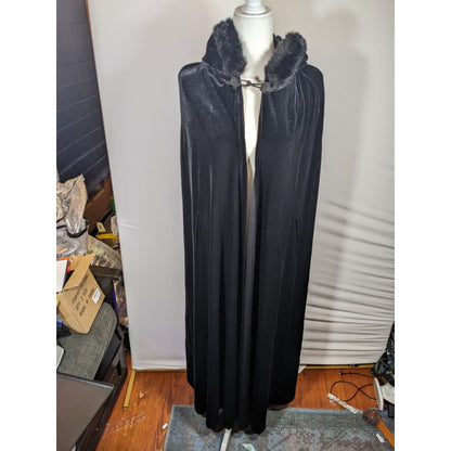 Vintage Gothic Jeffrey & Dara Evenings By Tom Barra Velvet Hooded Cloak With Faux Fur Trimmed Hood