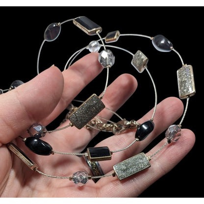 Y2K Layered Floating Glitter Necklace Black And Silver Tone