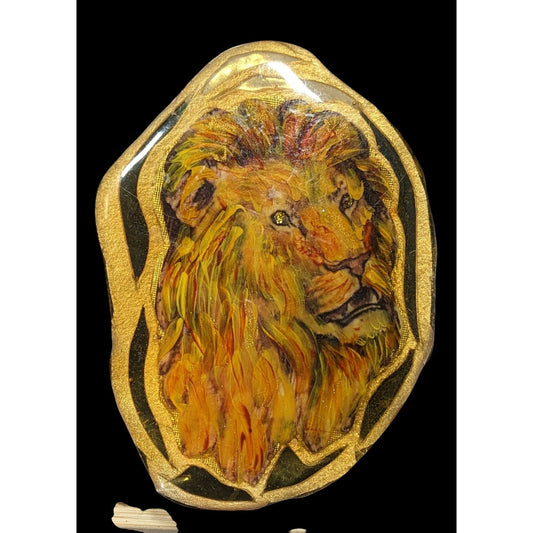 Vintage 3D Layered Hand-Painted Lion Brooch With Gold Accents