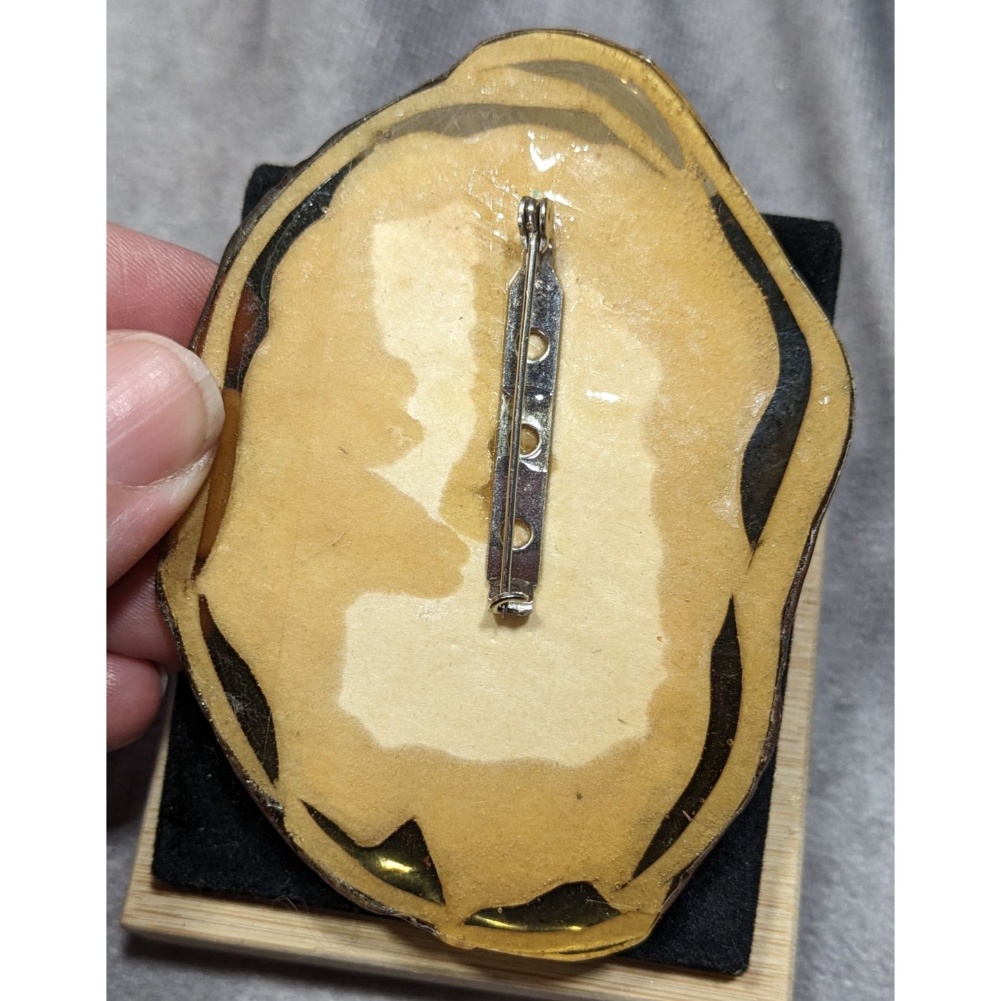 Vintage 3D Layered Hand-Painted Lion Brooch With Gold Accents