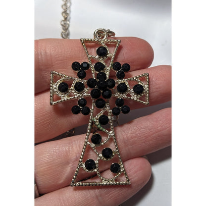 Vintage Glam Goth Black And Silver Tone Rhinestone Cross Necklace