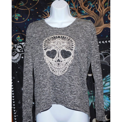 Aeropostale Y2K Gothic Skull Long Sleeve Shirt