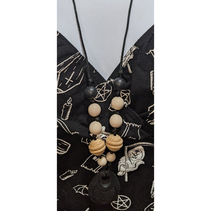 Silicone Fidget Necklace With Black Rope & Wooden-Like Accent Beads