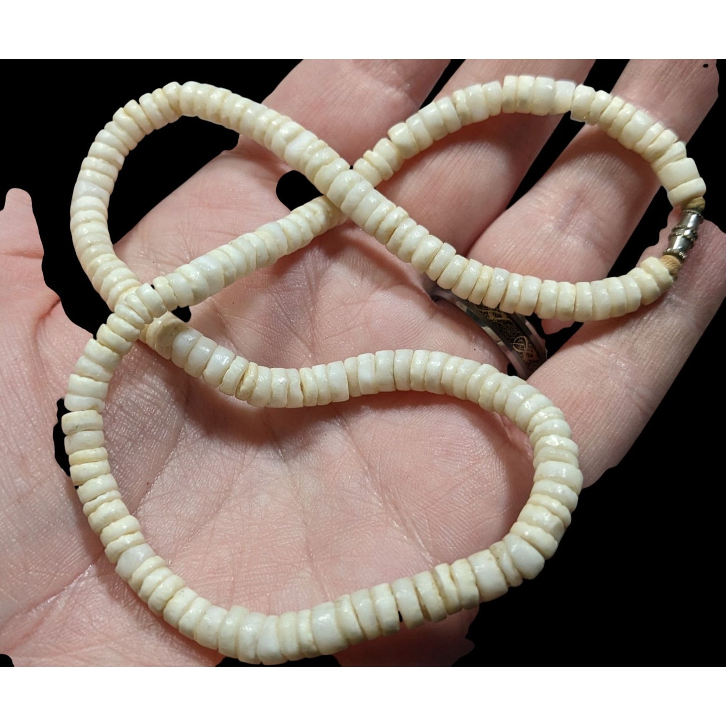 Vintage Beachy White Shell Beaded Heishi Necklace