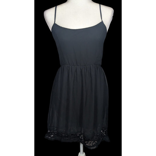 Six Degrees Of Separation Gothic Summer Dress With Lace Accents