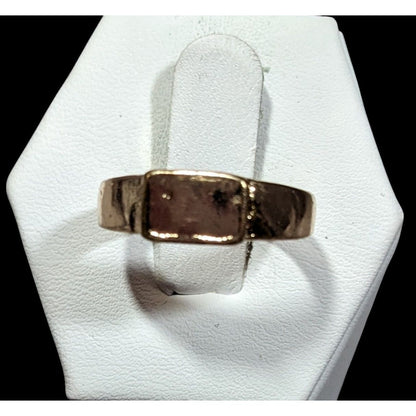 Unique Gold Tone Flat Rectangle Topped Ring Size 6
