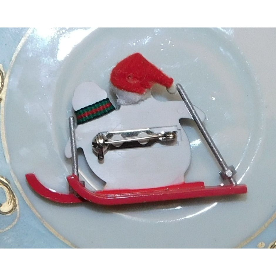Vintage Avon "Hit The Slopes" Holiday Brooch