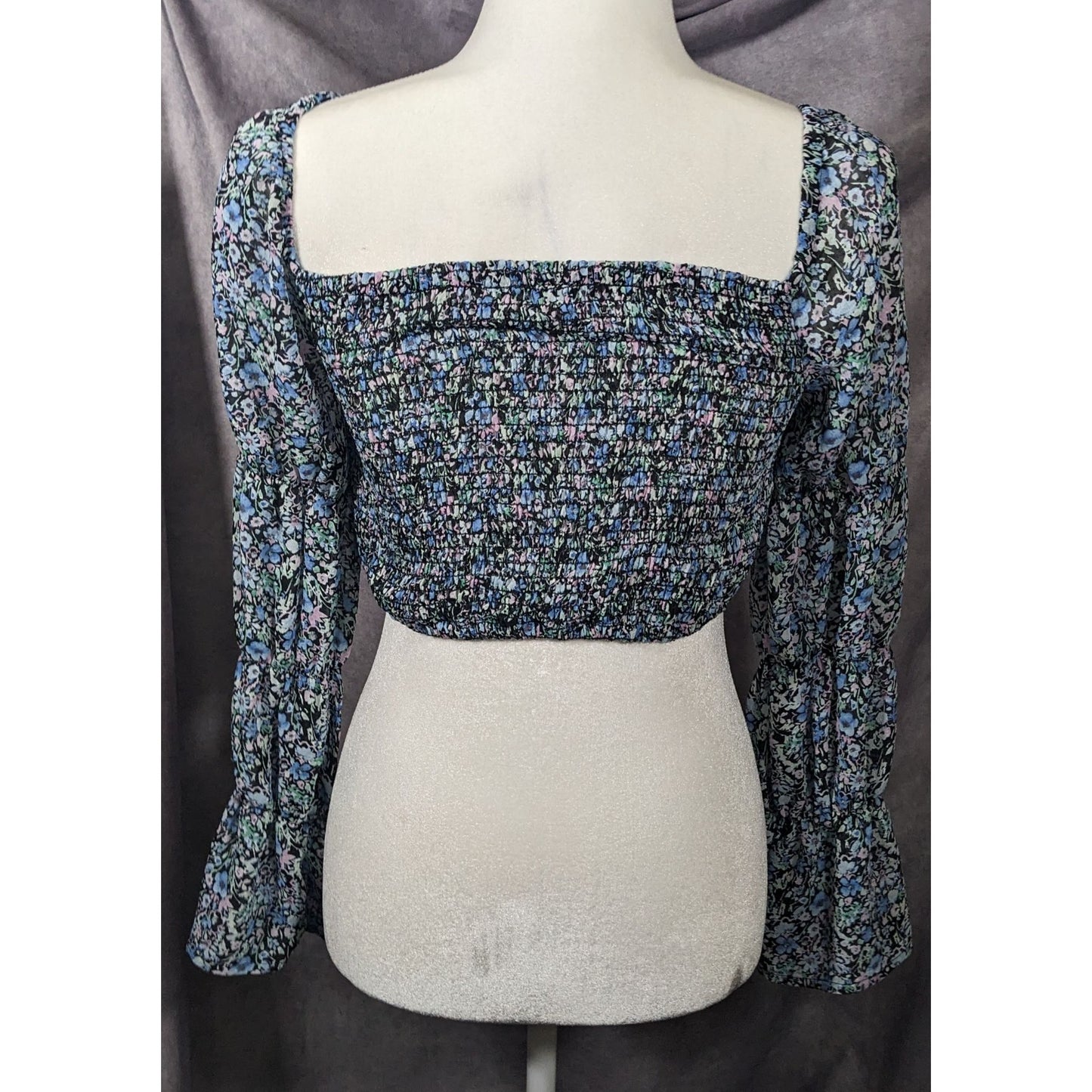 Between Ten Black Floral Jodie Top Size Small