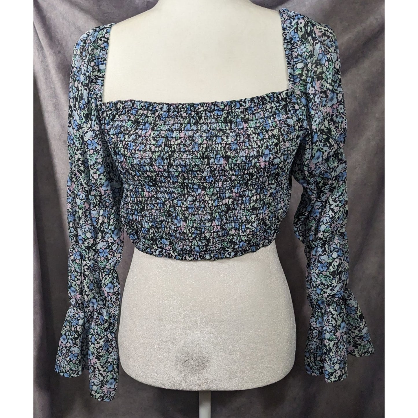 Between Ten Black Floral Jodie Top Size Small
