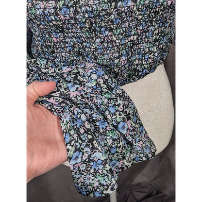 Between Ten Black Floral Jodie Top Size Small