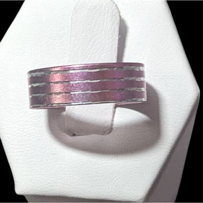 Pink Metal Silver Stripe Etched Fashion Ring Size 8 3/4