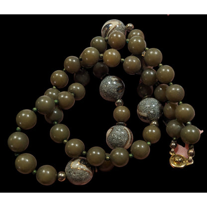 Retro Green And Grey Beaded Necklace With Crushed Stone Accent Beads